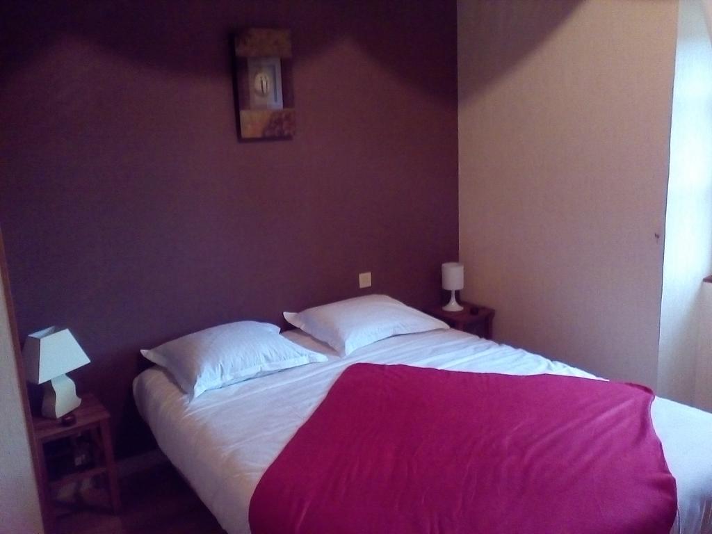 Le Relais De La Caleche Hotel Saint-Denis-d'Anjou Luaran gambar