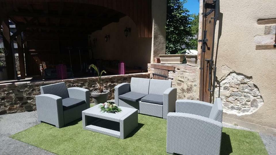 Le Relais De La Caleche Hotel Saint-Denis-d'Anjou Luaran gambar